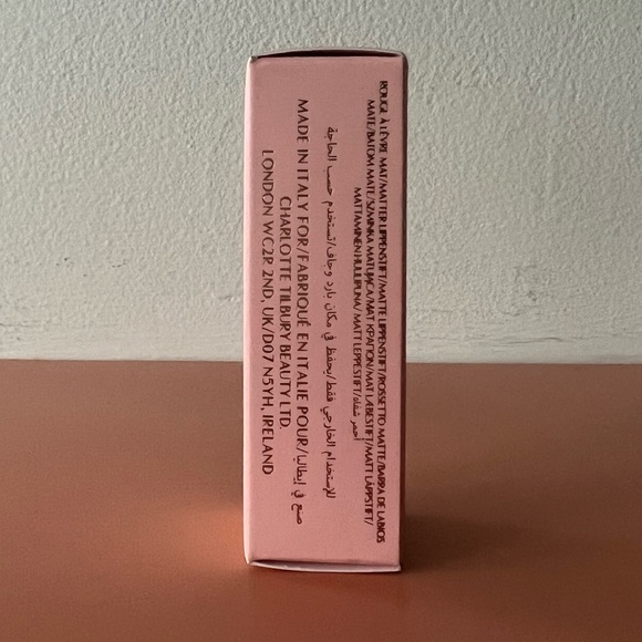 Charlotte Tilbury Pillow Talk Matte Revolution- Pillow Talk - BNIB - Picture 2 of 5